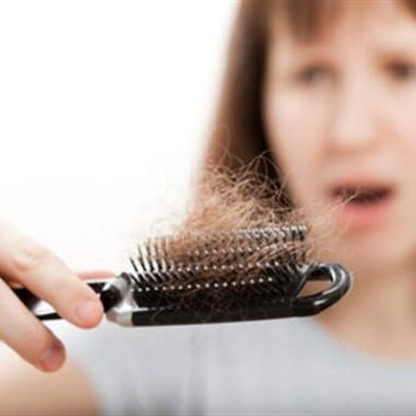 Des moyens naturels pour traiter la perte de cheveux